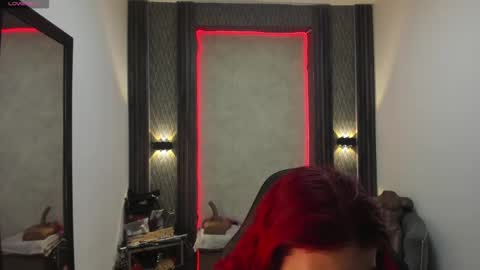 Selene online show from 02-21-25, 12:39