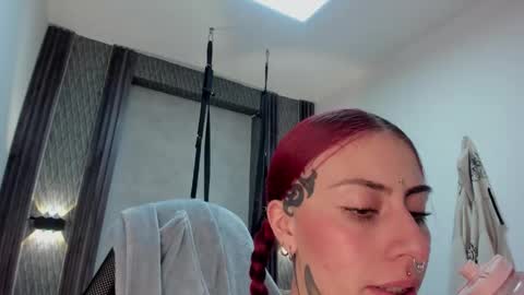 Selene online show from 03-02-26, 05:19