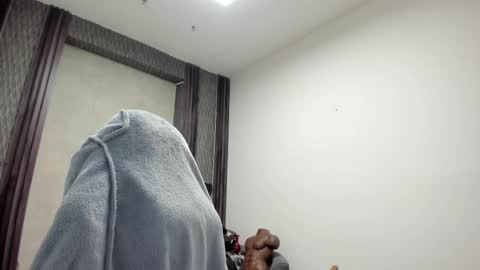 Selene online show from 03-11-26, 12:38