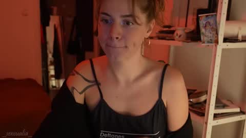 Lia online show from 10-24-25, 07:10