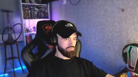 Ask me online show from 03-03-26, 10:04