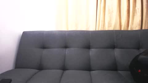 Juan Pablo-independent model online show from 03-11-25, 03:26