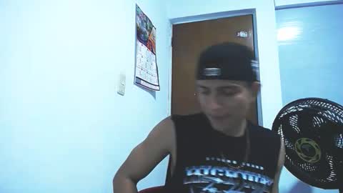 Juan Pablo-independent model online show from 10-23-25, 02:22