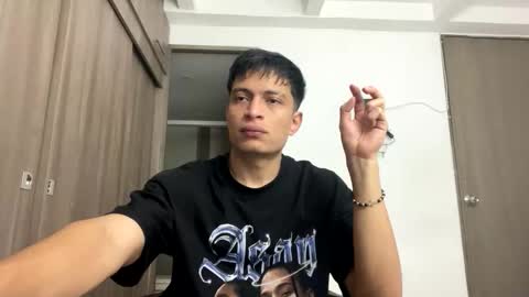 Snapshot of _sexy_jack chatting on 05-03-26, 04:18 Juan Pablo-independent model online show from 05-03-26, 04:18
