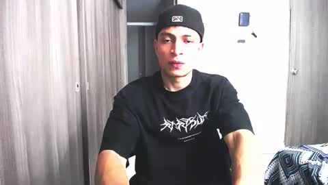 Snapshot of _sexy_jack chatting on 05-20-26, 05:35 Juan Pablo-independent model online show from 05-20-26, 05:35