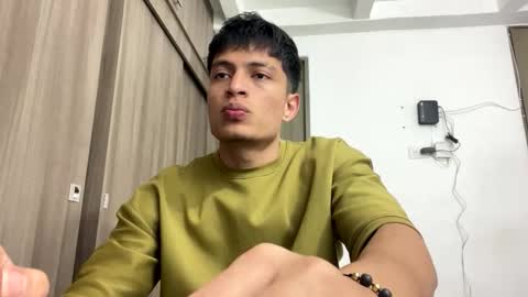 Snapshot of _sexy_jack chatting on 05-26-26, 03:24 Juan Pablo-independent model online show from 05-26-26, 03:24
