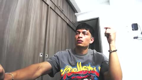 Juan Pablo-independent model online show from 07-23-26, 02:09
