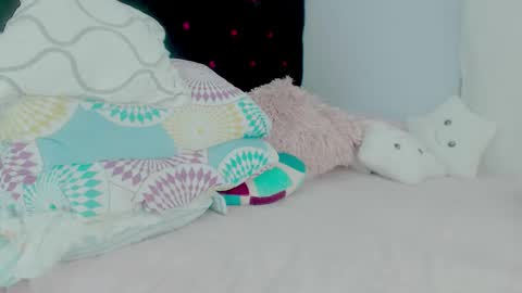 Alexa online show from 11-25-25, 04:07