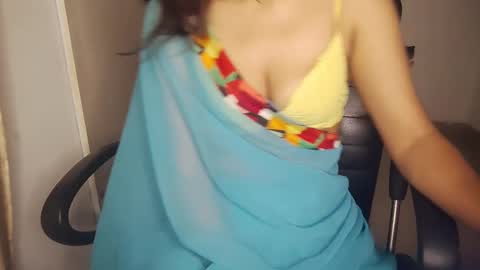 Snapshot of _shalini_0 chatting on 09-27-25, 03:39 _shalini_0 online show from 09-27-25, 03:39