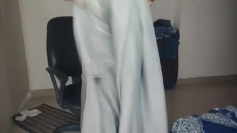 Snapshot of _shalini_0 chatting on 10-10-25, 01:59 _shalini_0 online show from 10-10-25, 01:59