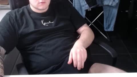 Snapshot of _shikamaru_ chatting on 01-05-25, 12:42 _shikamaru_ online show from 01-05-25, 12:42