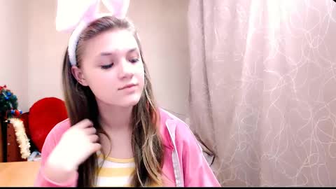 Mari online show from 01-14-25, 06:17