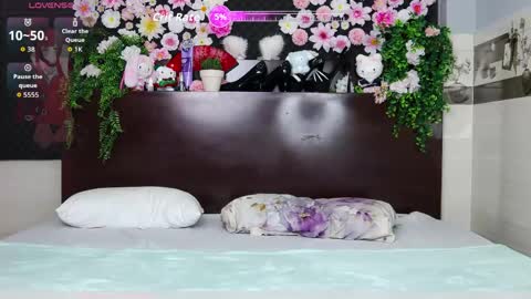 Snapshot of _skitlstrynka_ chatting on 05-12-26, 02:41 _skitlstrynka_ online show from 05-12-26, 02:41