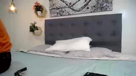 Snapshot of _skyleer_ chatting on 09-11-25, 09:04 _skyleer_ online show from 09-11-25, 09:04