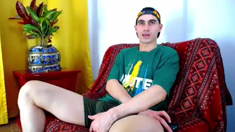 Snapshot of _skyleer_ chatting on 11-22-25, 11:48 _skyleer_ online show from 11-22-25, 11:48