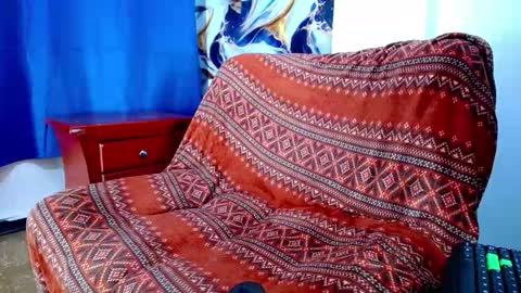 Snapshot of _skyleer_ chatting on 11-30-25, 12:03 _skyleer_ online show from 11-30-25, 12:03