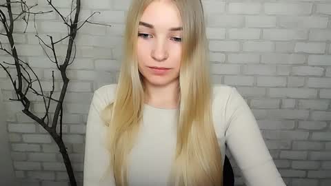 Rachel online show from 12-20-24, 04:57