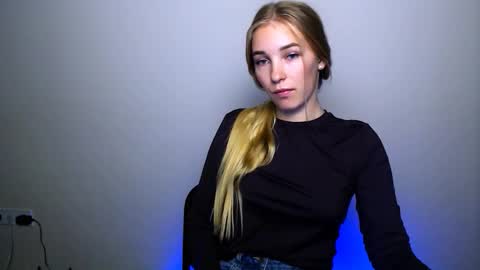 Snapshot of _snow_queen__ chatting on 11-06-25, 07:15 Rachel online show from 11-06-25, 07:15