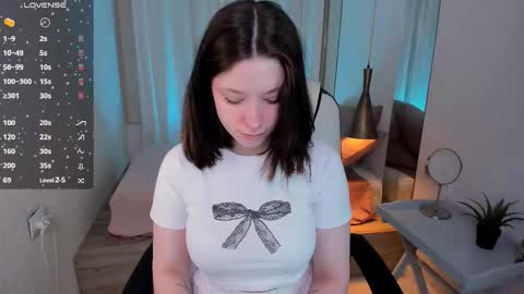 Sofi  Follow me  online show from 03-02-25, 06:27