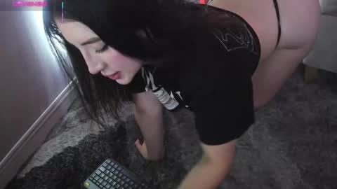    640  200   online show from 11-18-25, 06:01