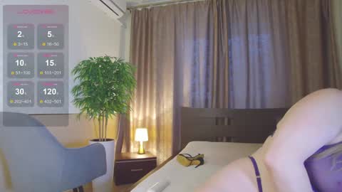 Jane online show from 12-12-24, 03:32