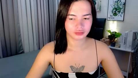 _sophie_69 online show from 10-24-25, 06:21