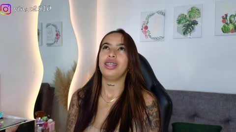 Andrea  The Next Stream  Wednesday online show from 01-11-25, 12:01