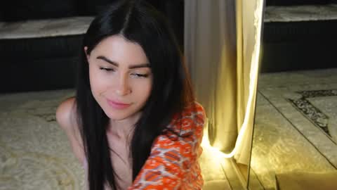 Sophy online show from 01-16-25, 01:27