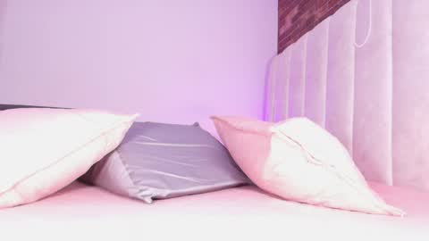 susy online show from 04-22-26, 03:09