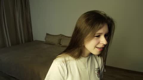 Snapshot of _stella_grace_ chatting on 03-28-26, 07:41 Stella Grace online show from 03-28-26, 07:41