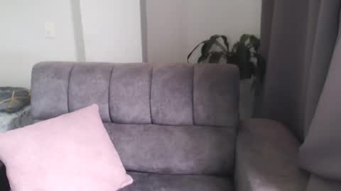 Snapshot of _sunnyferrell chatting on 02-05-25, 03:31 Arianna online show from 02-05-25, 03:31