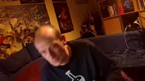 Sven online show from 11-28-25, 04:26