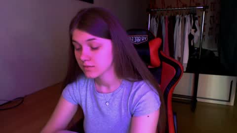 Mari online show from 04-04-26, 11:40