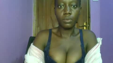 Snapshot of _sweet_gabriella chatting on 04-14-26, 11:33 Gabriella online show from 04-14-26, 11:33