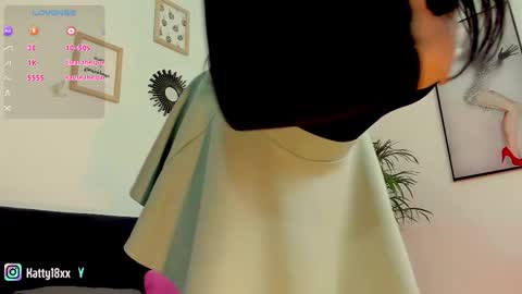    online show from 10-31-25, 12:44