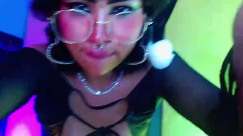 Kuromi online show from 12-17-24, 05:18