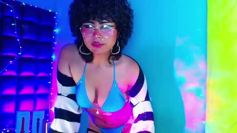 Kuromi online show from 01-11-25, 04:48