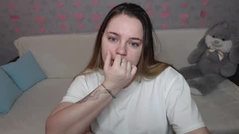 Lana online show from 02-17-25, 07:04