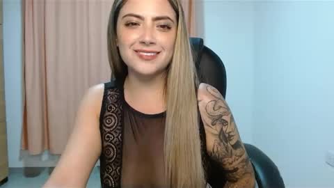 Snapshot of _sweet_rachel chatting on 02-05-25, 03:02 Rachel online show from 02-05-25, 03:02