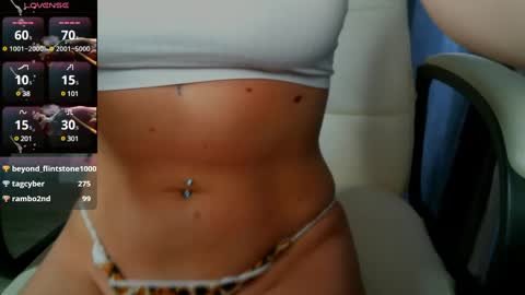 Snapshot of _sweet_ruby_ chatting on 02-26-25, 03:52 Milana welcome to my world online show from 02-26-25, 03:52