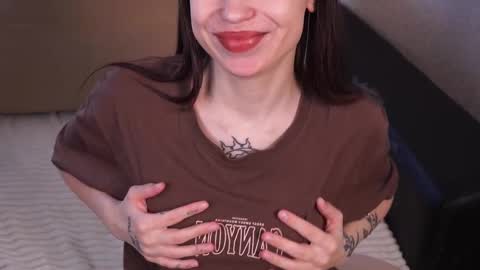 Snapshot of _sweet_temptations_ chatting on 02-11-25, 09:31 Sofia online show from 02-11-25, 09:31