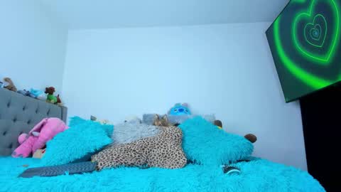 Maria Fernanda online show from 02-02-26, 07:12