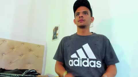 _tarek_ online show from 10-21-25, 08:42