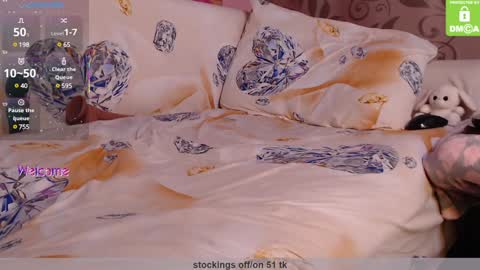 Snapshot of _tender_lioness__ chatting on 02-03-25, 09:30 Mia online show from 02-03-25, 09:30