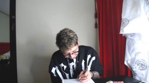 Thomas online show from 12-27-24, 07:57