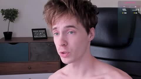 _tokyo_ghoul online show from 02-15-25, 04:23