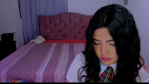 Snapshot of _tommyandgrace chatting on 01-26-25, 04:41 Tommy and Grace online show from 01-26-25, 04:41