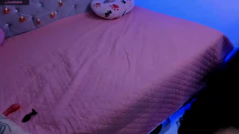 Snapshot of _tommyandgrace chatting on 02-27-25, 07:44 Tommy and Grace online show from 02-27-25, 07:44