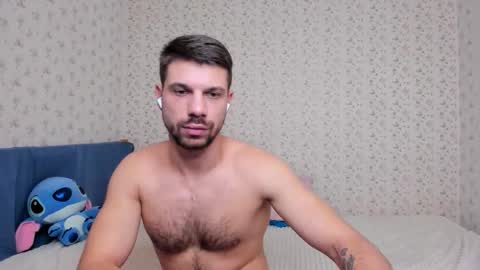 Snapshot of _tonywolf chatting on 12-17-25, 01:06 Tony Wolf online show from 12-17-25, 01:06