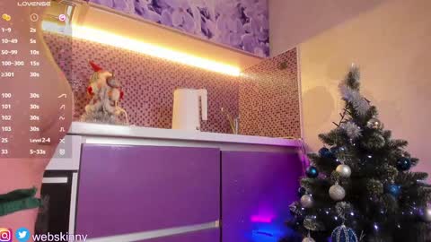 Julia online show from 12-17-24, 03:28